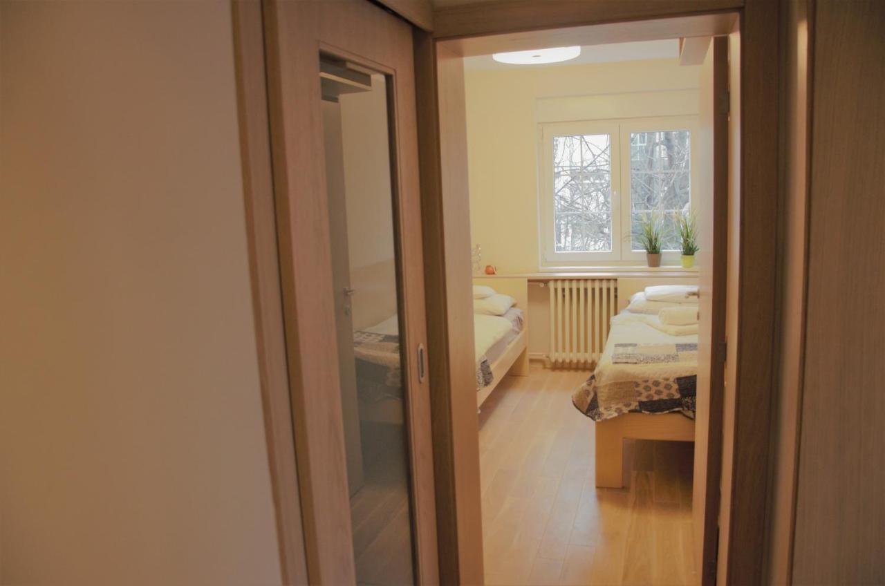 Spacious 2-Bedroom Apartment With Luxury Feel Novi Sad Exterior foto